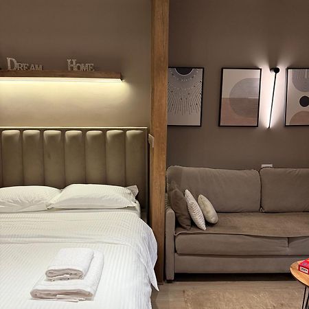 4Seasonsgea , Deluxe Studio , City Centre , Tirana Esterno foto